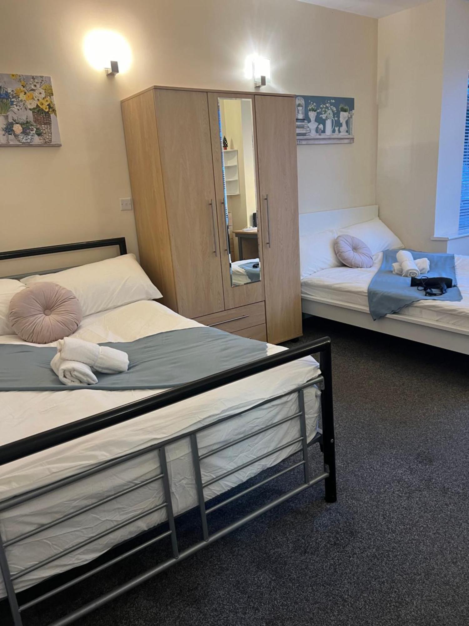 Fabulous & Spacious Garden Flat Near Kings Cross St Pancras