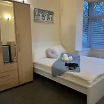 Fabulous Garden Flat Near Kings Cross St Pancras