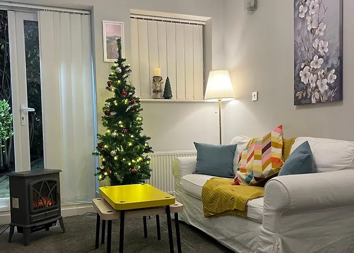 Fabulous Garden Flat Near Kings Cross St Pancras
